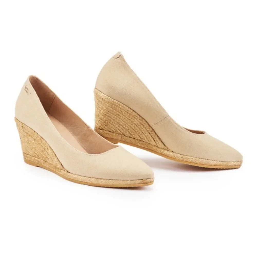 Various Sizes Viscata Roses Espadrille Beige Canvas Wedge Pumps - Picture 1 of 10